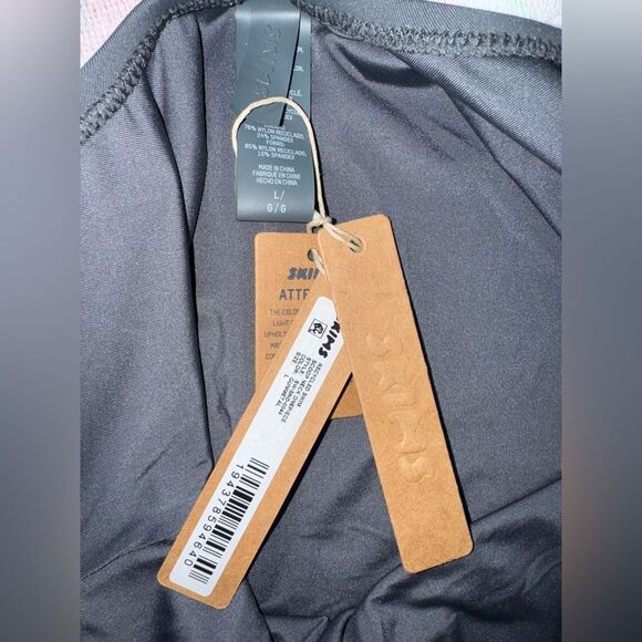 NWT Women's Skims Signature Swim Scoop Neck One-Piece Swimsuit in Gun Metal Grey - Picture 6 of 6